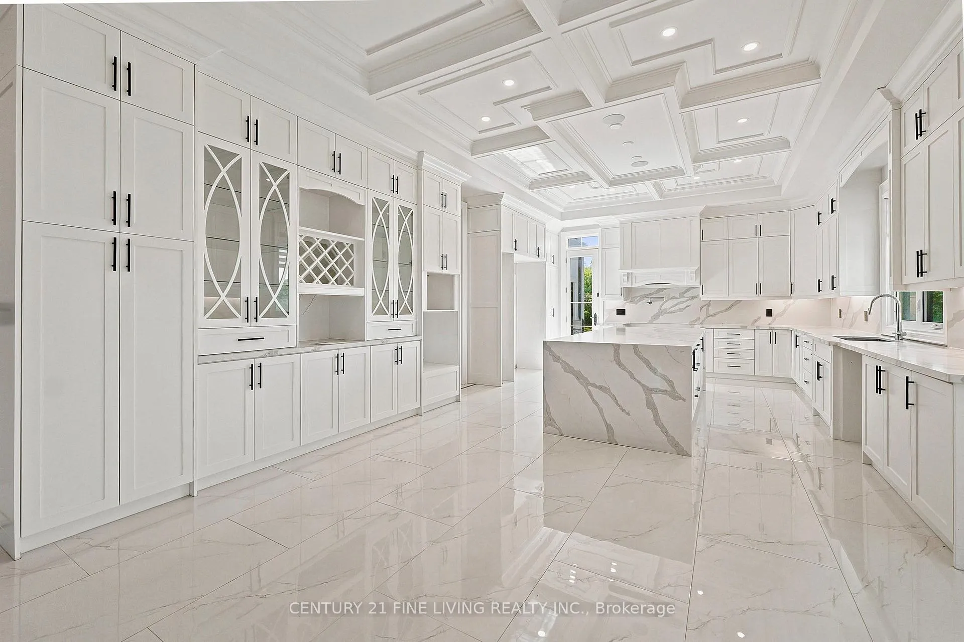 Photo 12 of 4 Grafton Crescent, Brampton, Toronto Gore Rural Estate — HOMEH