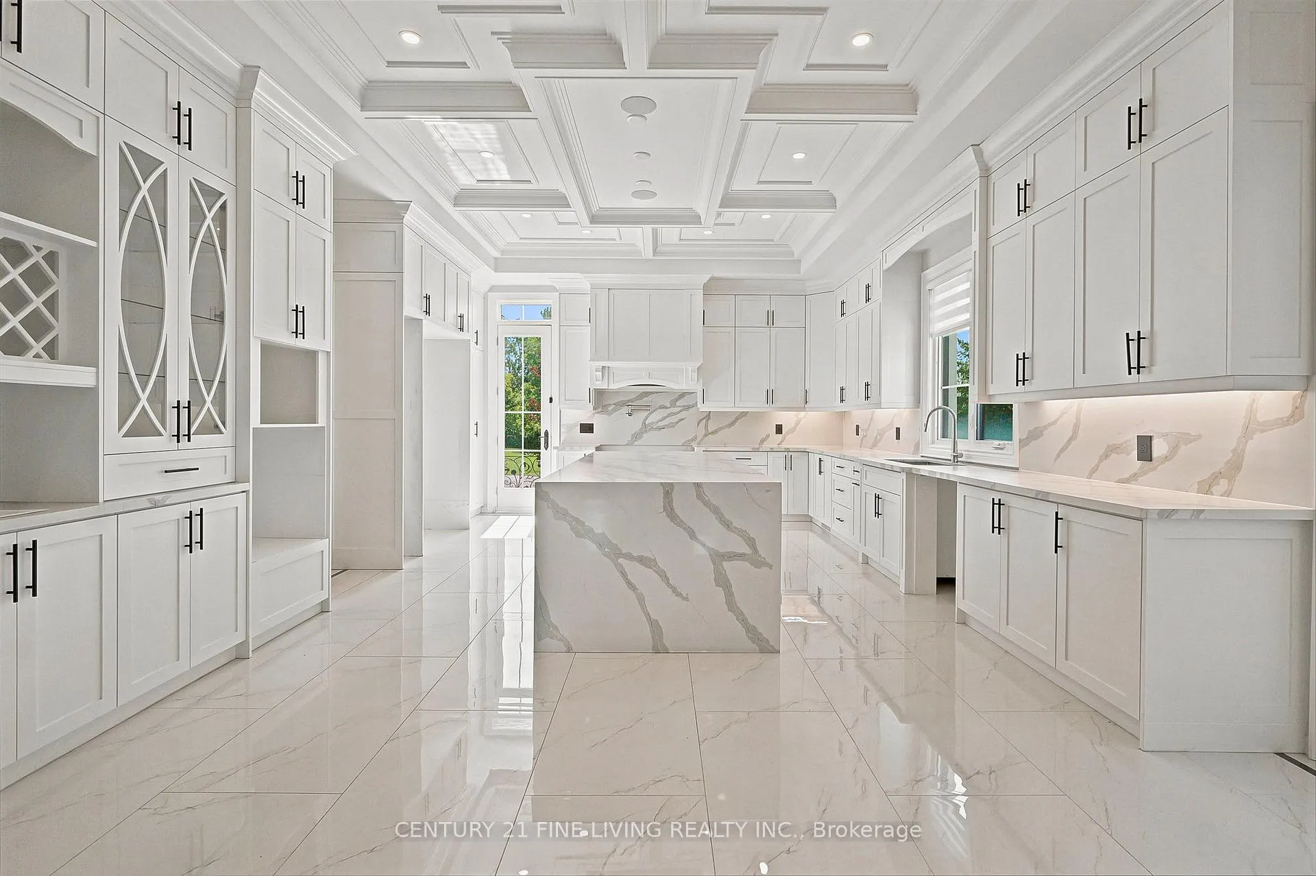 Photo 13 of 4 Grafton Crescent, Brampton, Toronto Gore Rural Estate — HOMEH