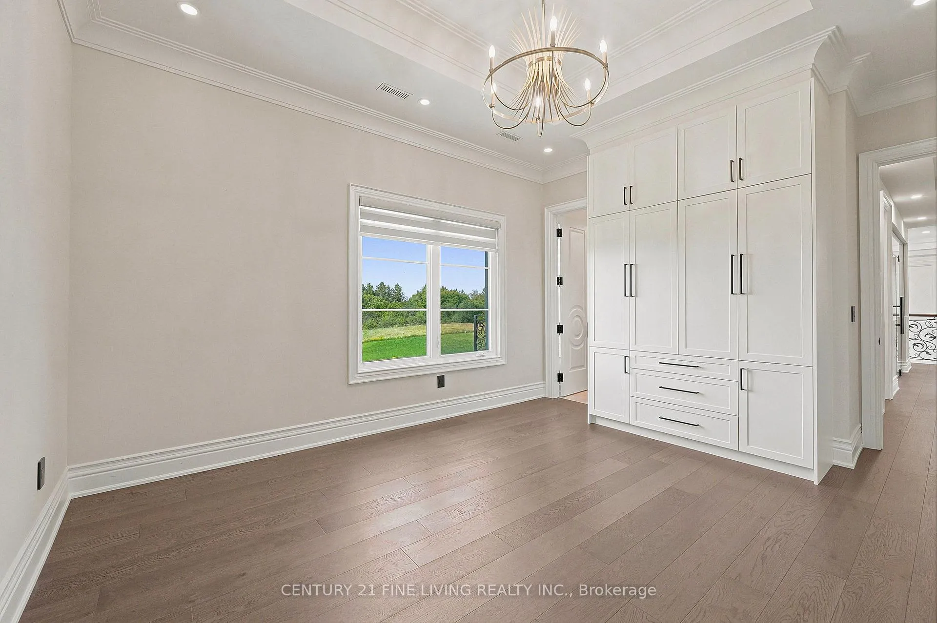 Photo 23 of 4 Grafton Crescent, Brampton, Toronto Gore Rural Estate — HOMEH