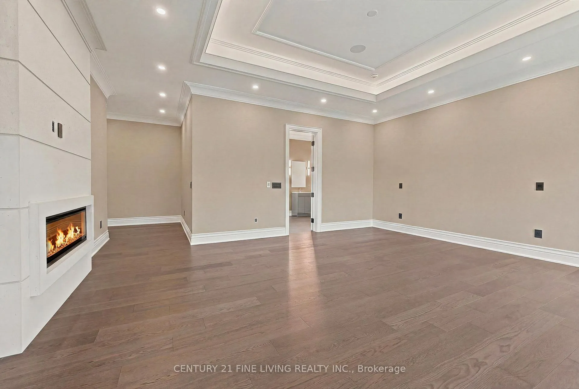 Photo 37 of 4 Grafton Crescent, Brampton, Toronto Gore Rural Estate — HOMEH