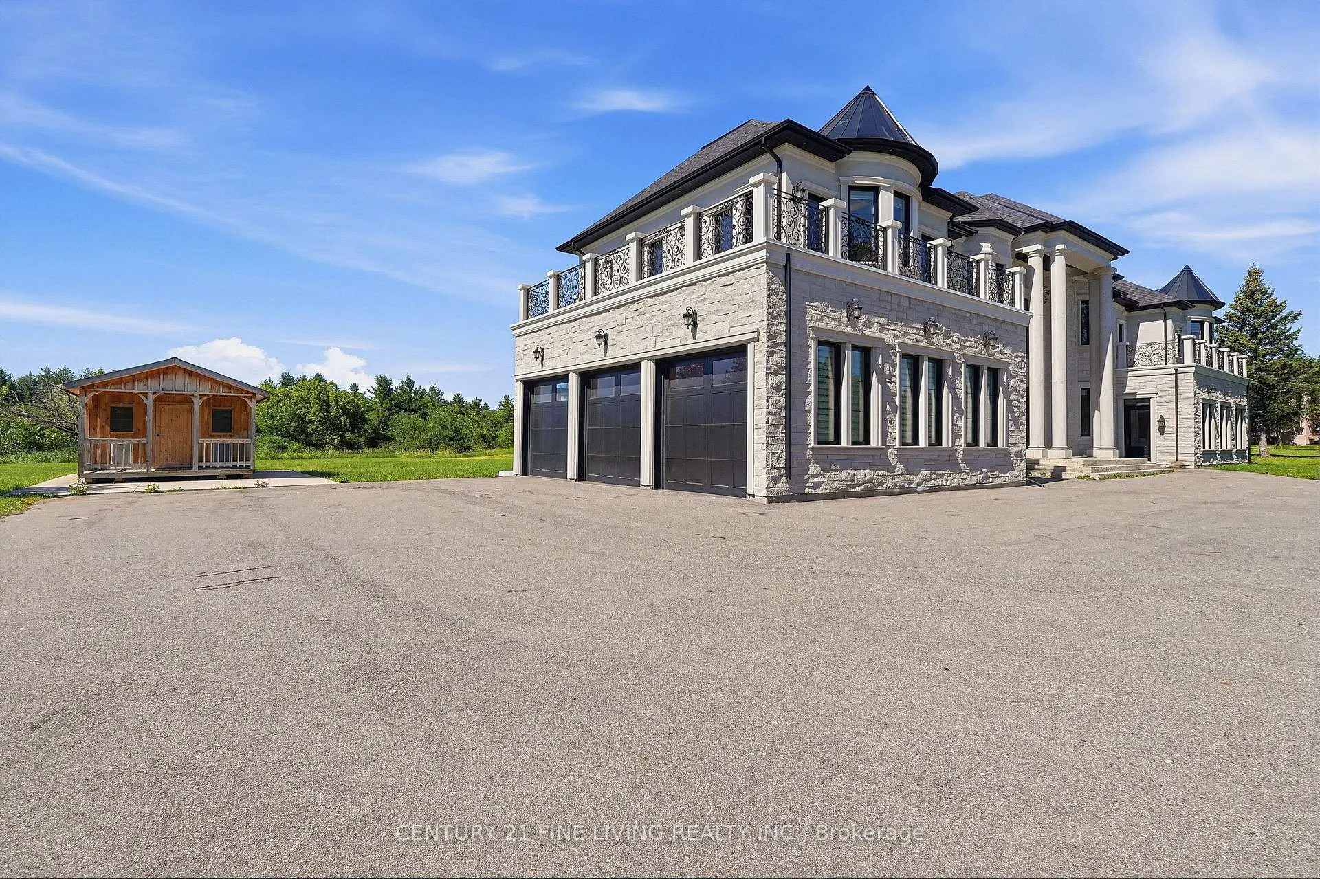 Photo 47 of 4 Grafton Crescent, Brampton, Toronto Gore Rural Estate — HOMEH