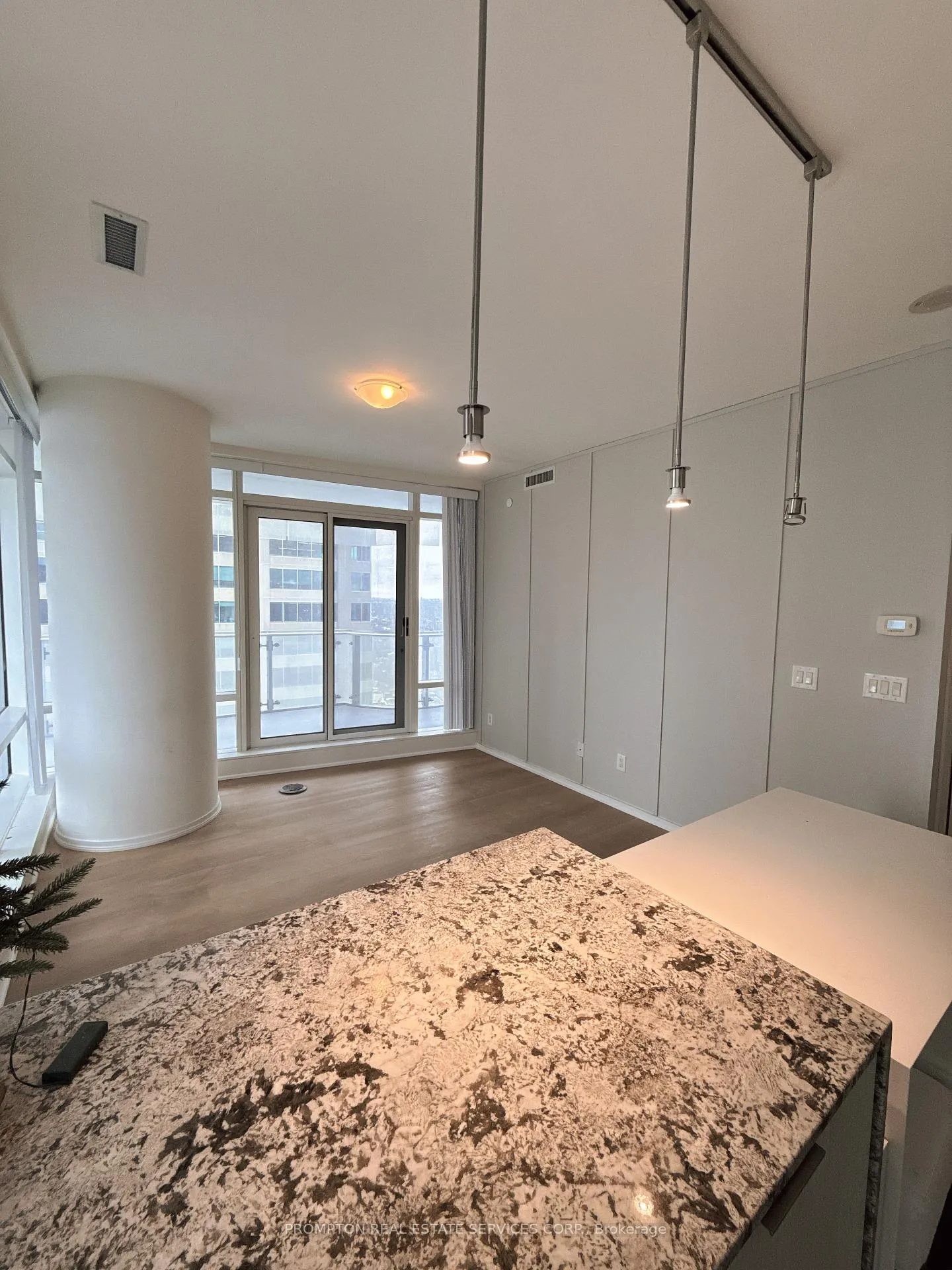 Photo 6 of Unit 3110, 1 Bloor Street E, Toronto, Church-Yonge Corridor — HOMEH