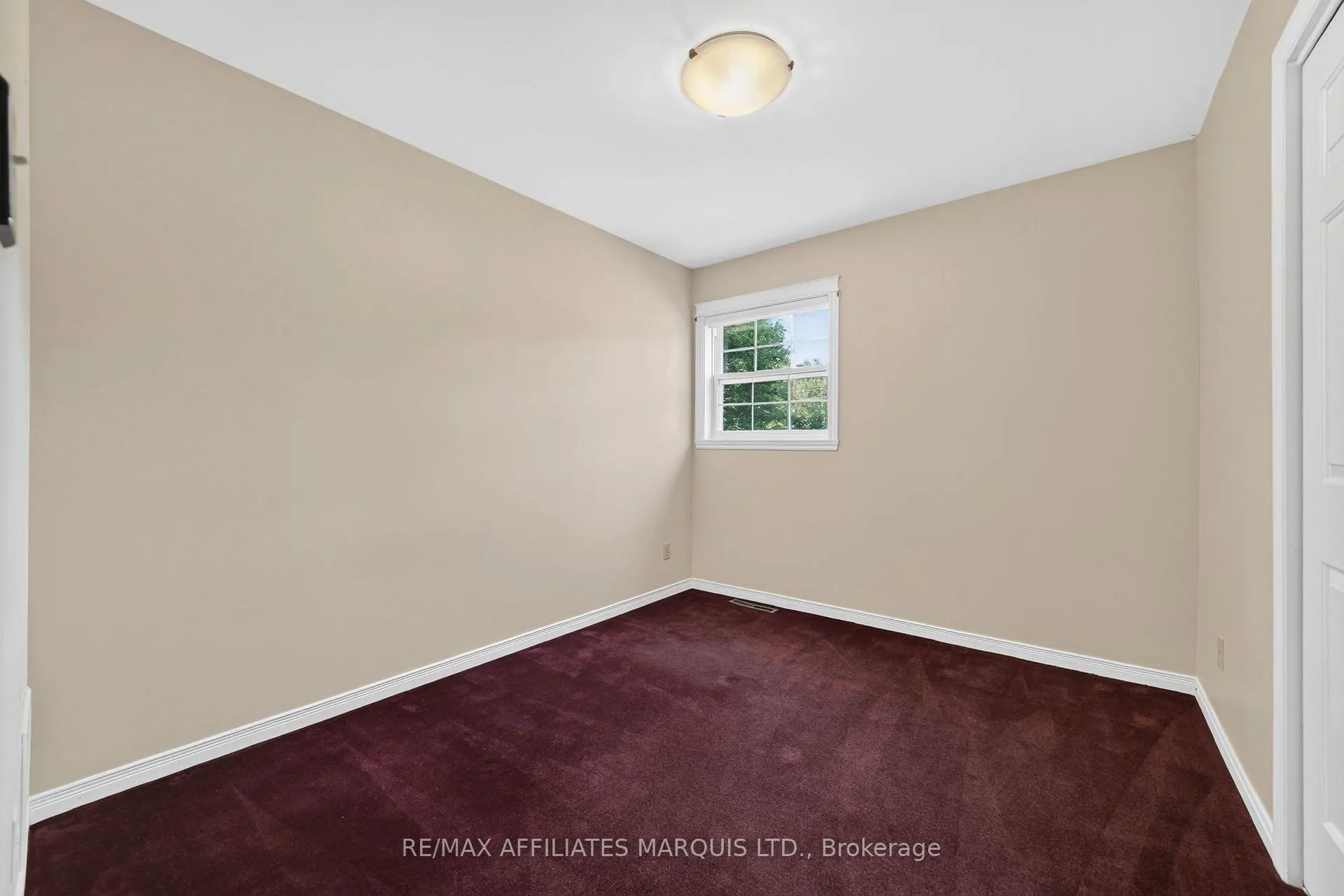 Photo 24 of 1626 Grant Avenue, Cornwall, Cornwall — HOMEH