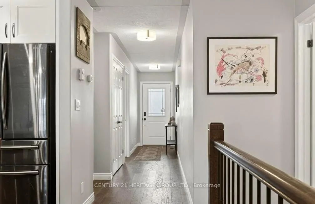 Photo 13 of 67 MacNeil Court, Haldimand — HOMEH