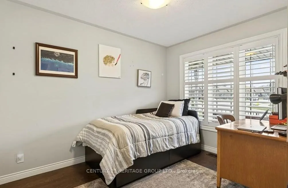 Photo 24 of 67 MacNeil Court, Haldimand — HOMEH