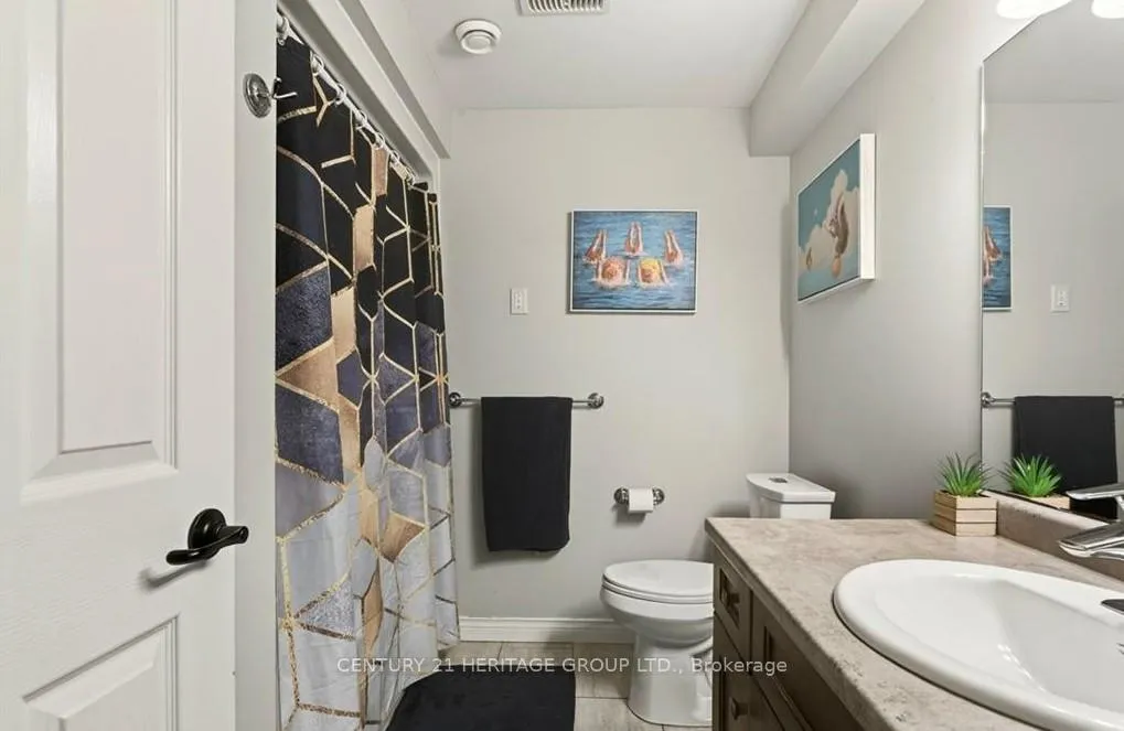 Photo 36 of 67 MacNeil Court, Haldimand — HOMEH