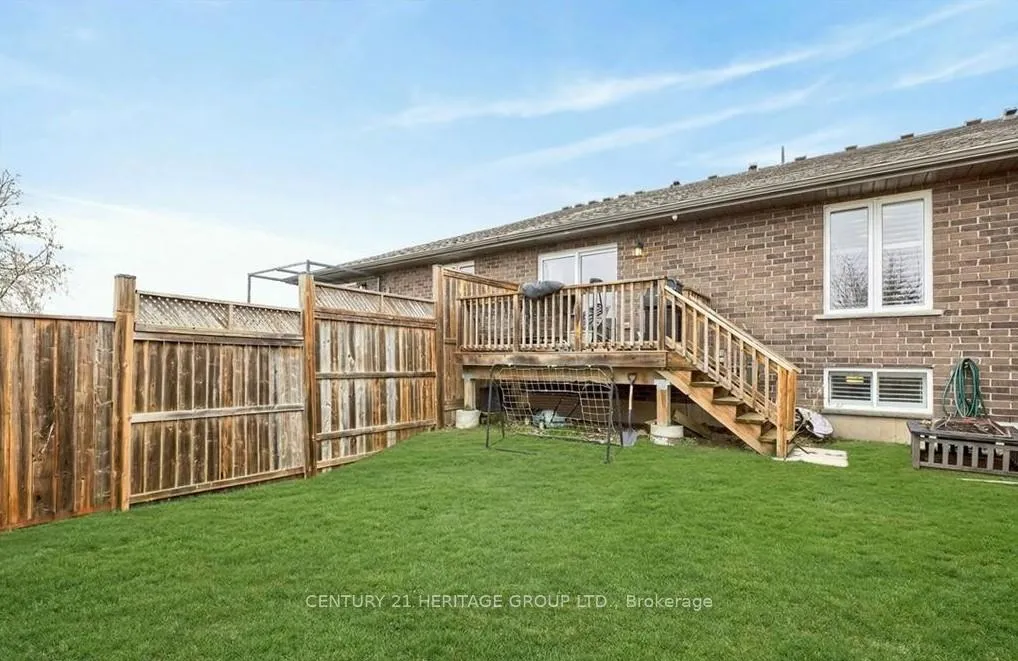 Photo 44 of 67 MacNeil Court, Haldimand — HOMEH