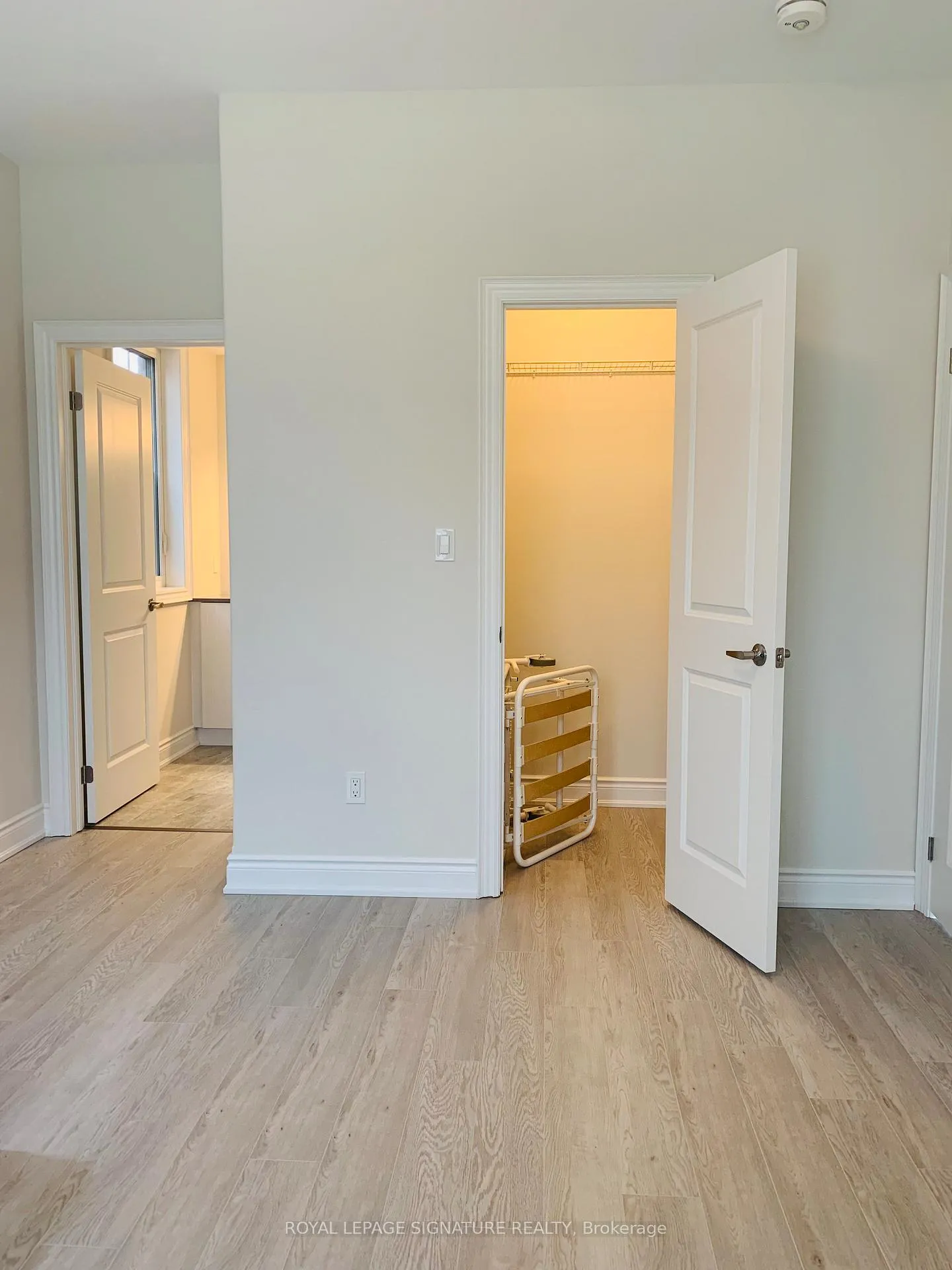 Photo 14 of 1089 Rippingale Trail, Peterborough, Northcrest Ward 5 — HOMEH