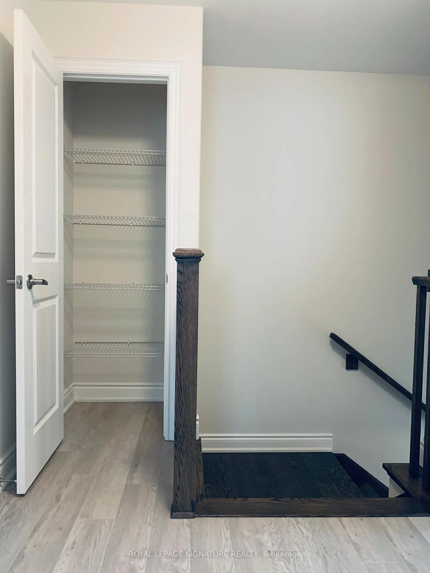 Photo 17 of 1089 Rippingale Trail, Peterborough, Northcrest Ward 5 — HOMEH