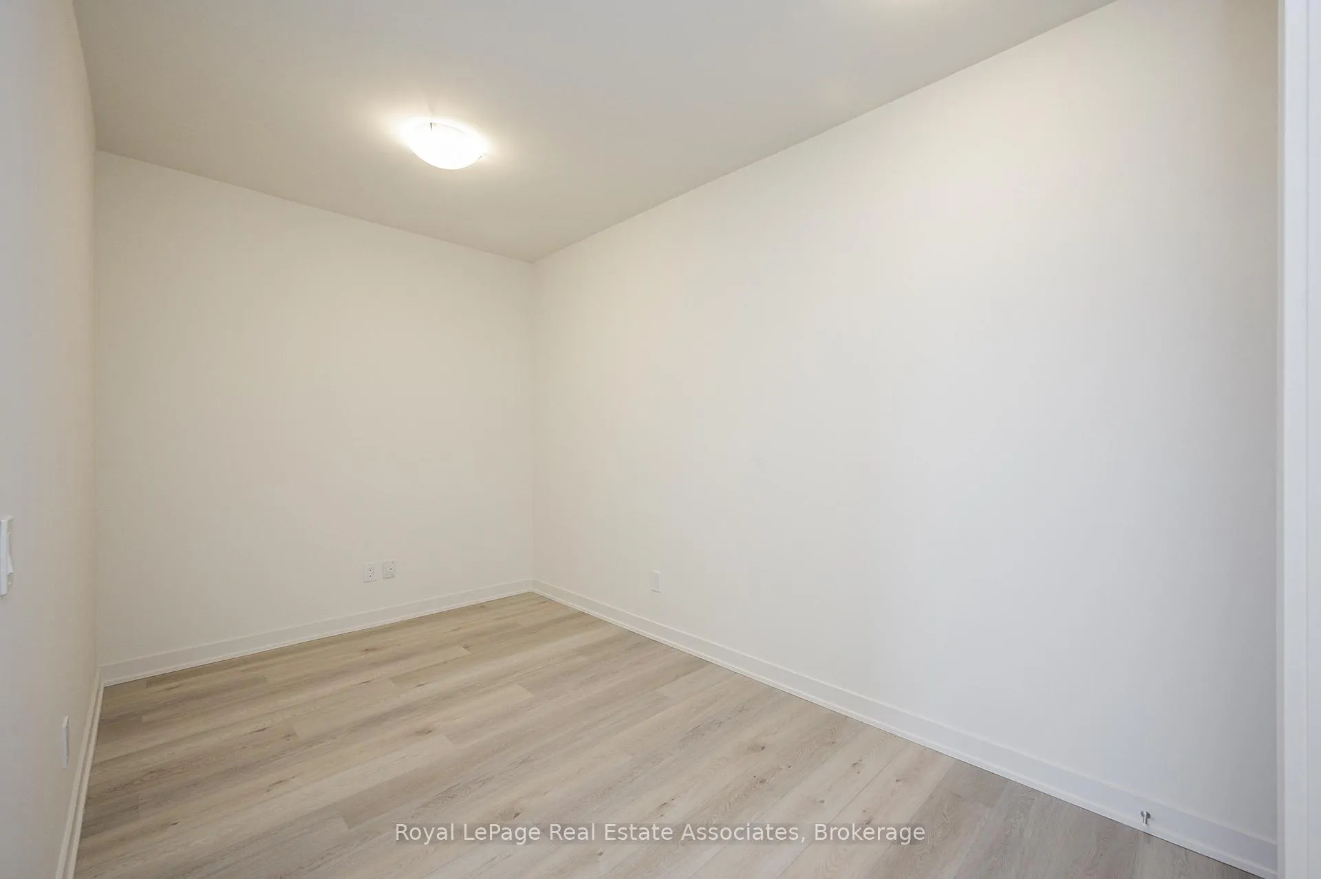 Photo 18 of Unit 506, 385 Winston Road, Grimsby, Grimsby Beach — HOMEH