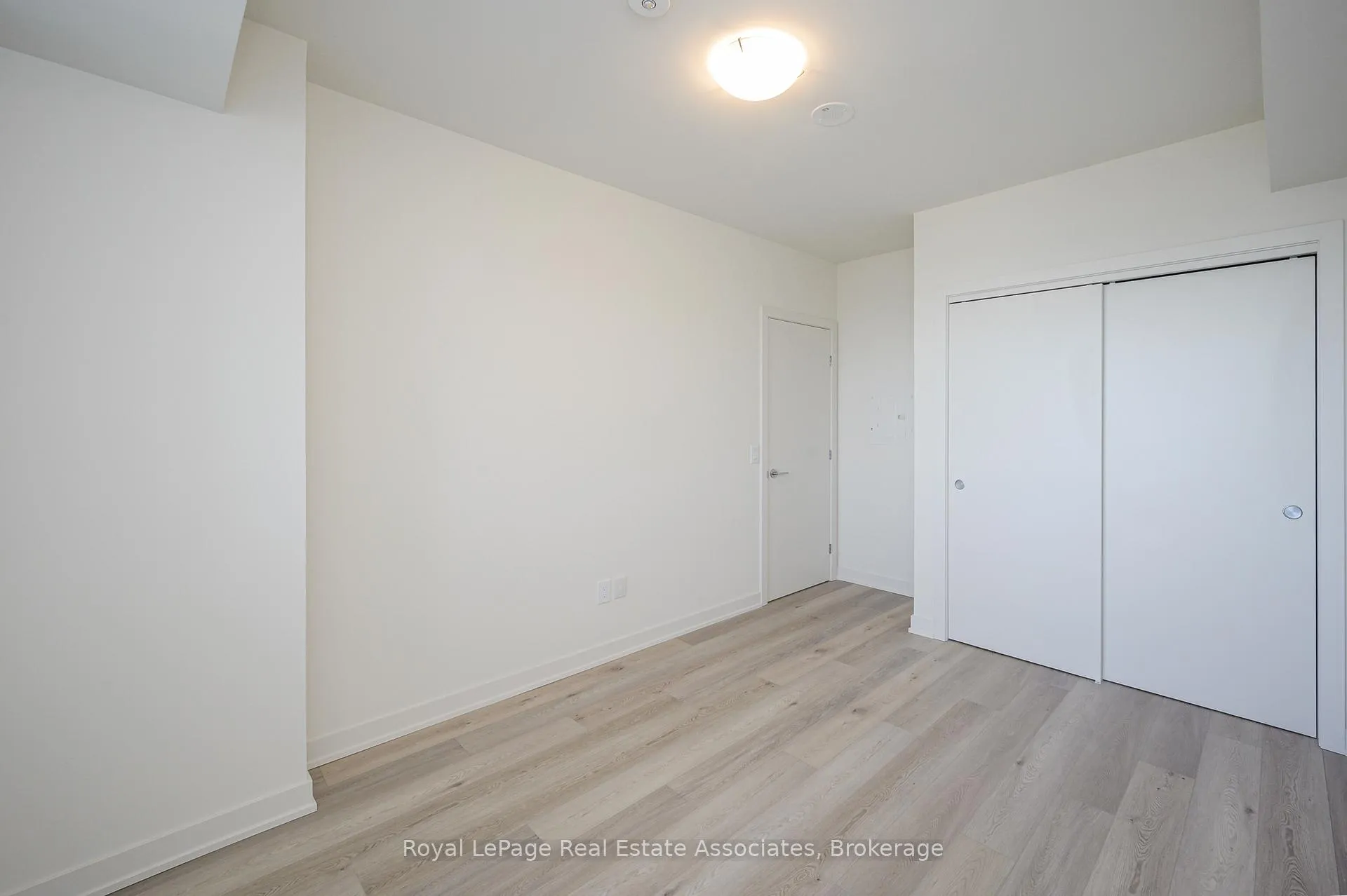 Photo 38 of Unit 506, 385 Winston Road, Grimsby, Grimsby Beach — HOMEH