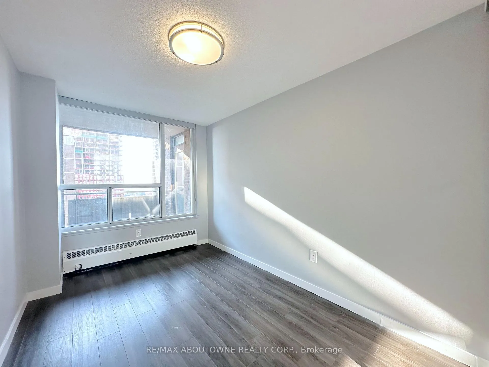 Photo 7 of Unit 2109, 2575 Danforth Avenue, Toronto, East End-Danforth — HOMEH