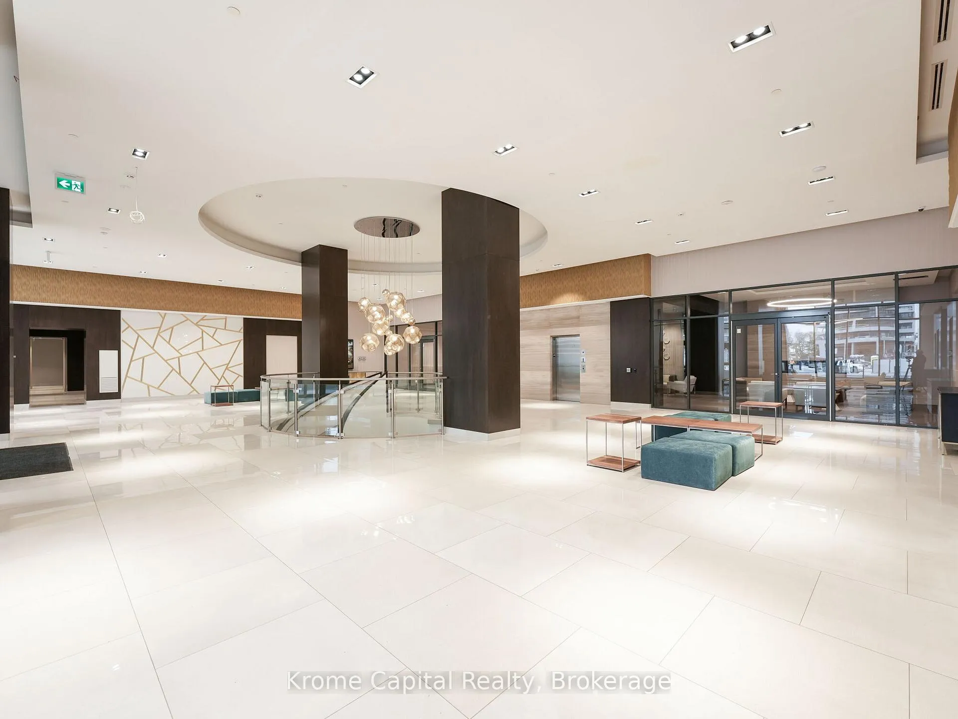 Photo 3 of Unit 1811, 9000 Jane Street, Vaughan, Concord — HOMEH