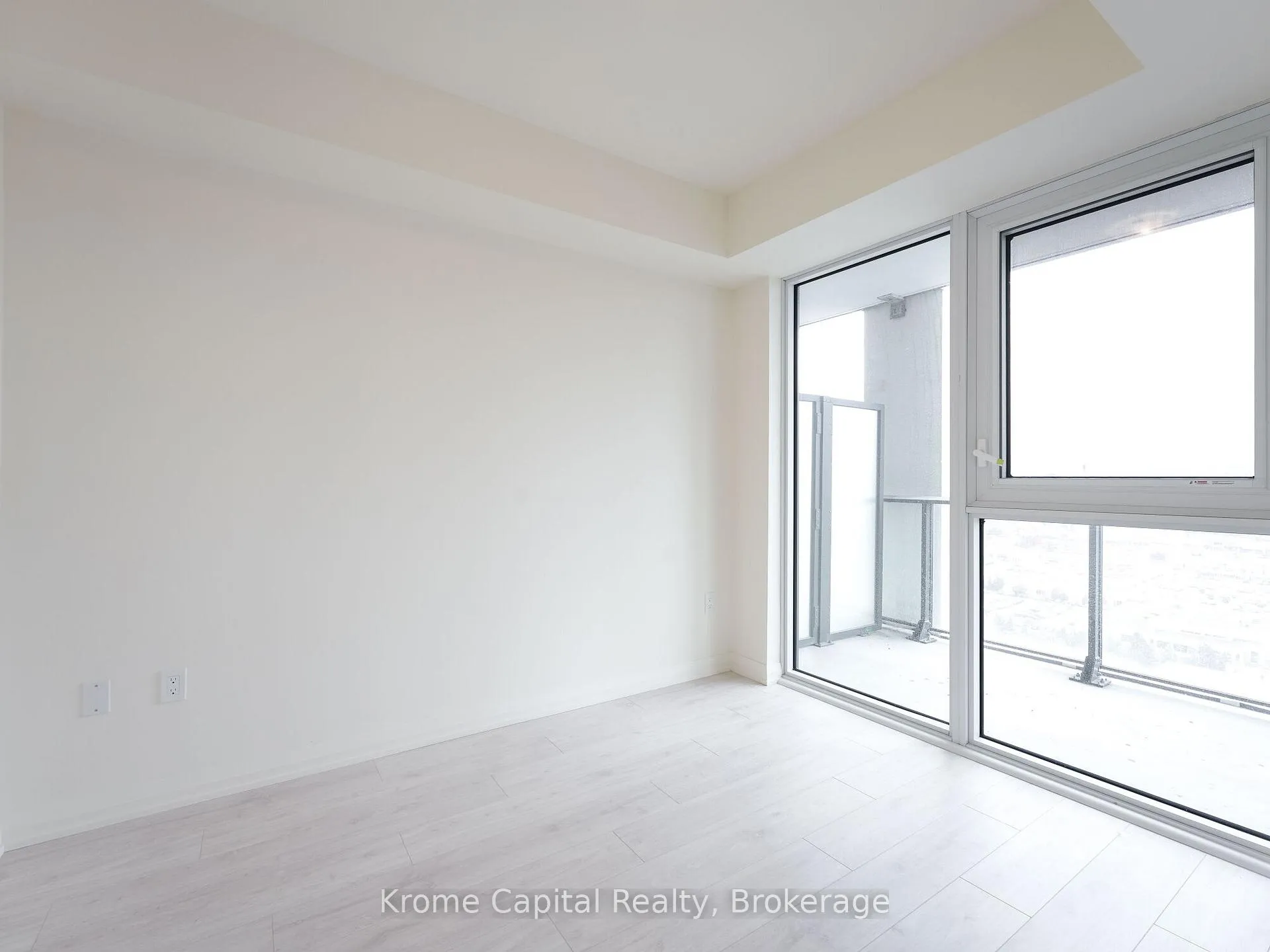 Photo 16 of Unit 1811, 9000 Jane Street, Vaughan, Concord — HOMEH