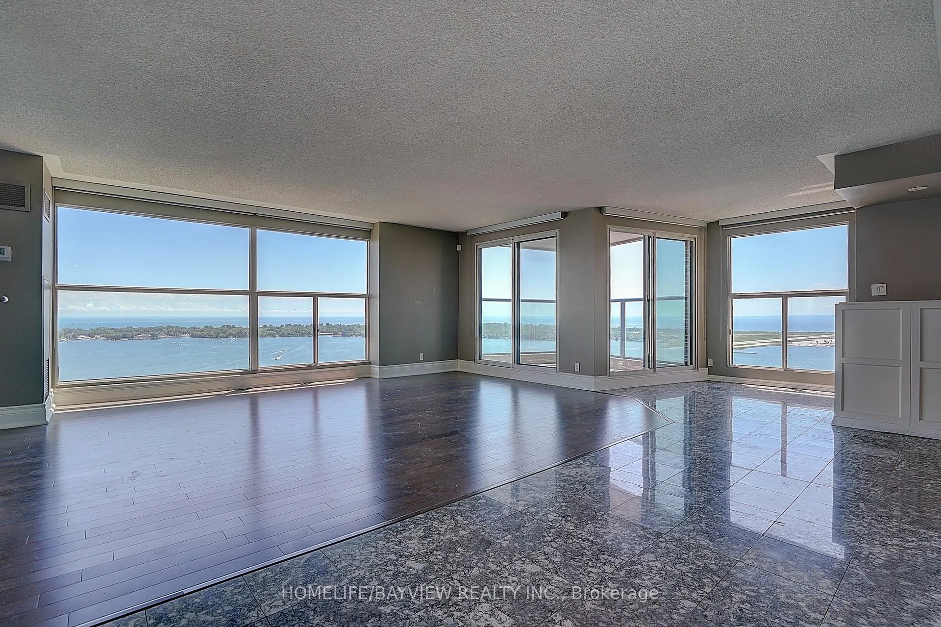 Photo 2 of Unit 3108, 99 Harbour Square, Toronto, Waterfront Communities — HOMEH