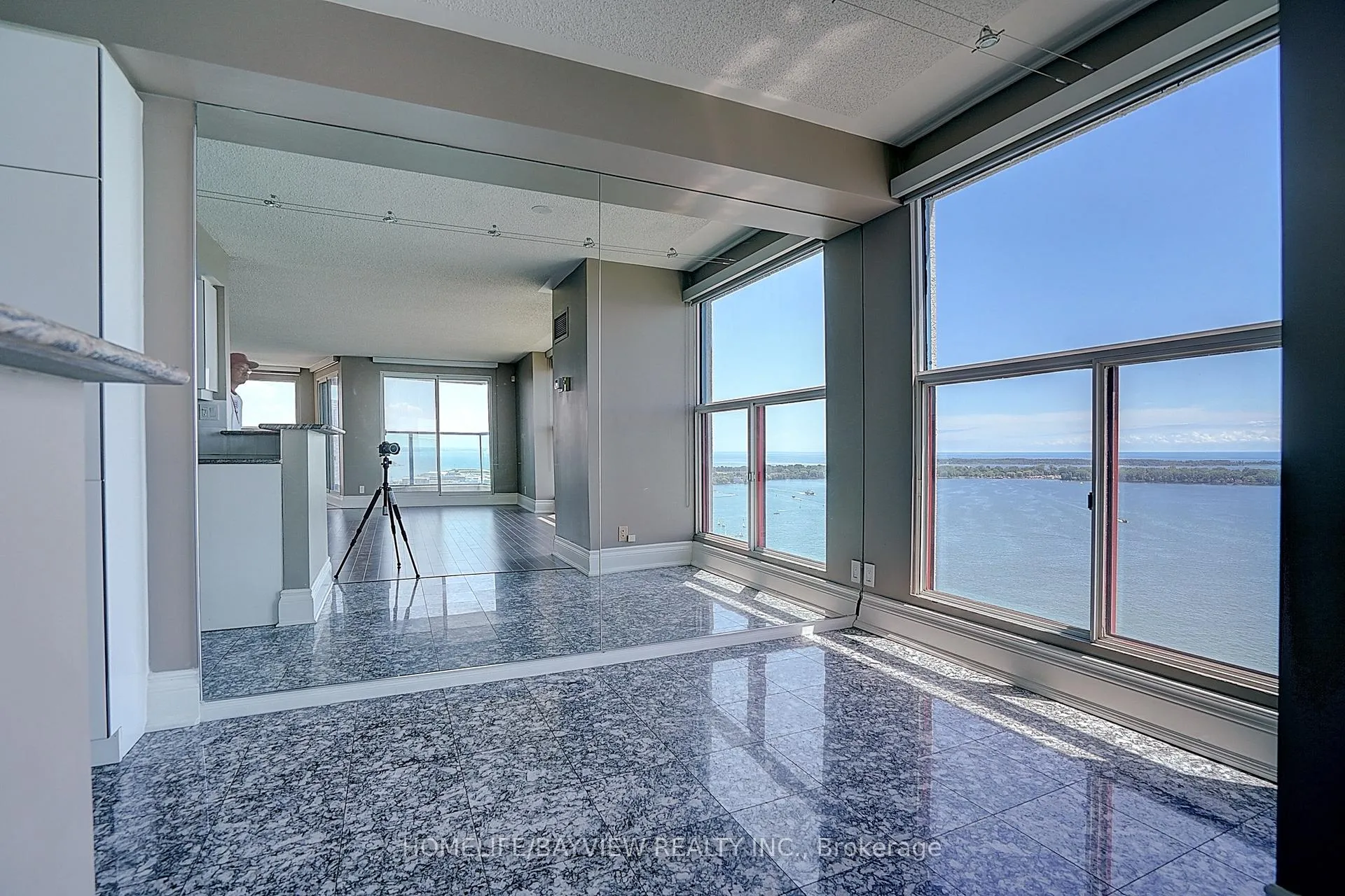 Photo 11 of Unit 3108, 99 Harbour Square, Toronto, Waterfront Communities — HOMEH
