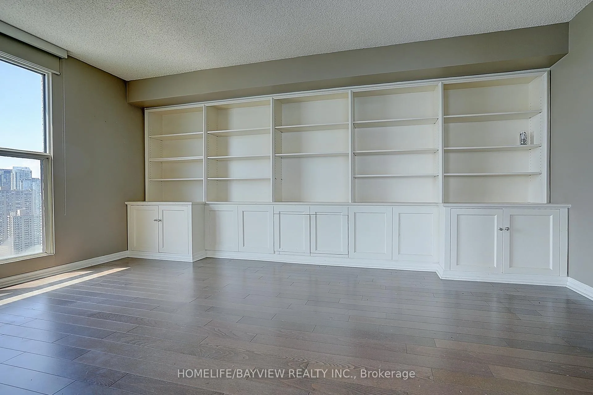 Photo 15 of Unit 3108, 99 Harbour Square, Toronto, Waterfront Communities — HOMEH