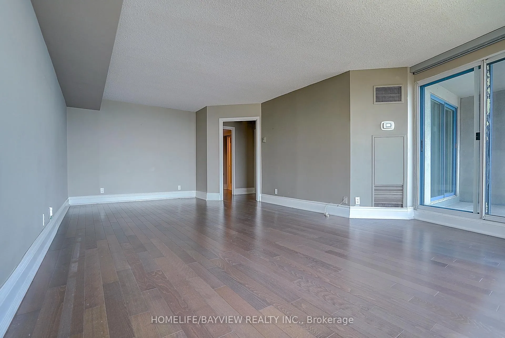 Photo 25 of Unit 3108, 99 Harbour Square, Toronto, Waterfront Communities — HOMEH