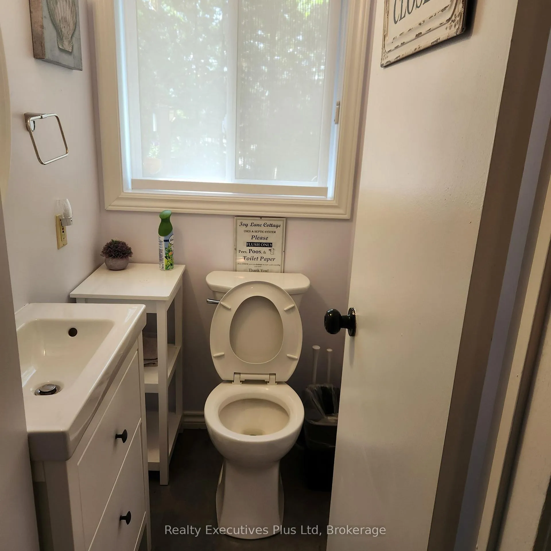 Photo 9 of 21 Ivy Lane, Tiny, Rural Tiny — HOMEH