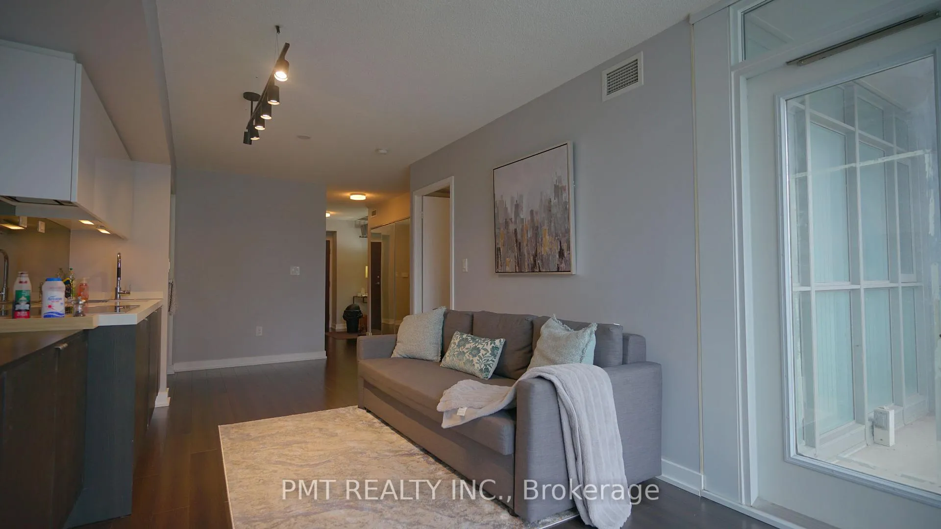 Photo 15 of Unit 323, 21 Iceboat Terrace, Toronto, Waterfront Communities — HOMEH