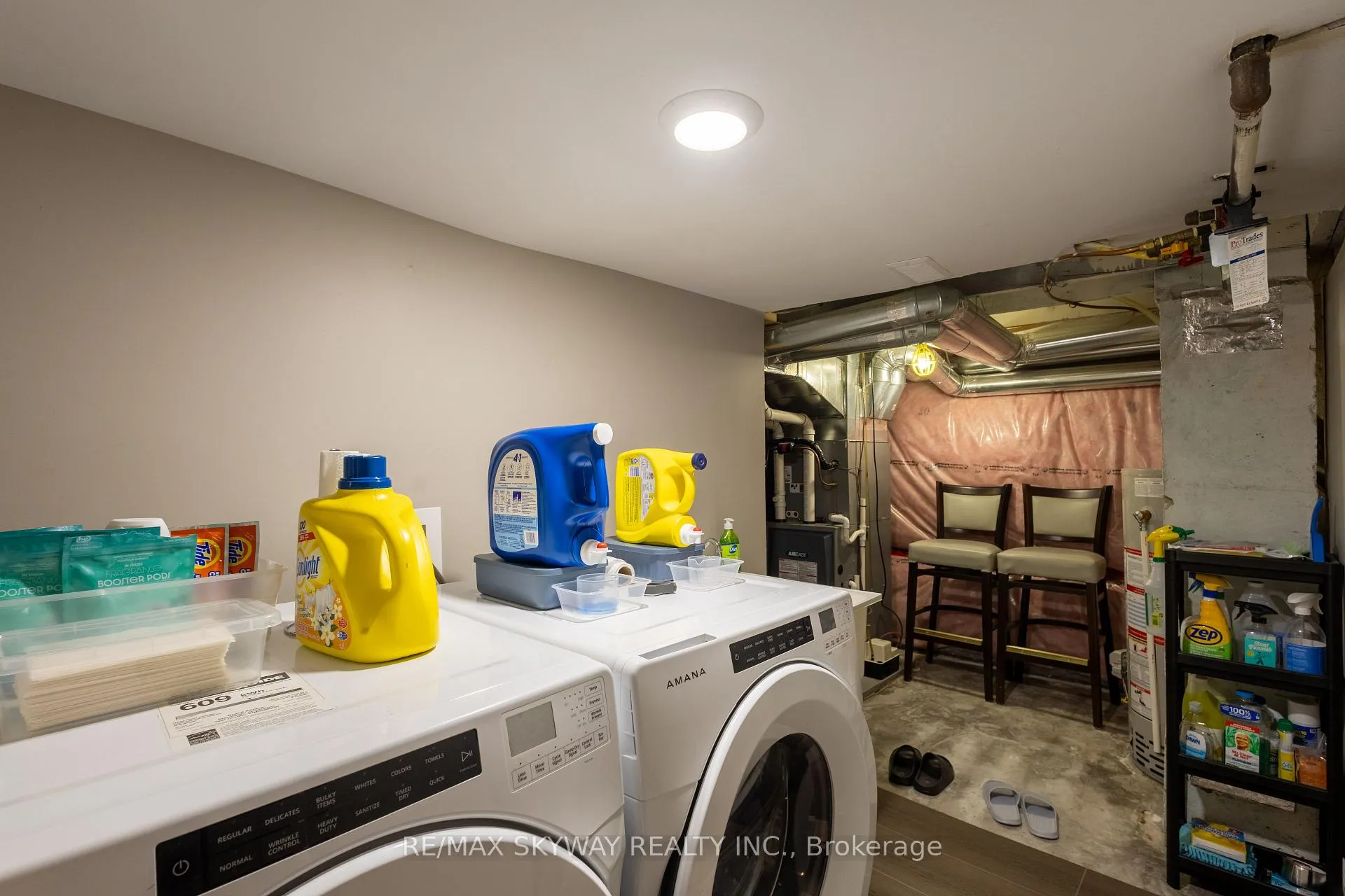 Photo 19 of 1160 Elm Avenue, Windsor — HOMEH