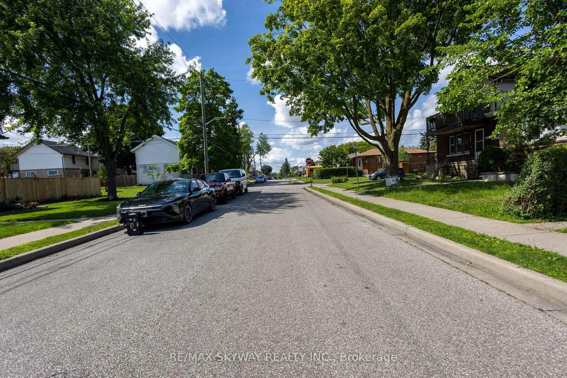 Photo 27 of 1160 Elm Avenue, Windsor — HOMEH