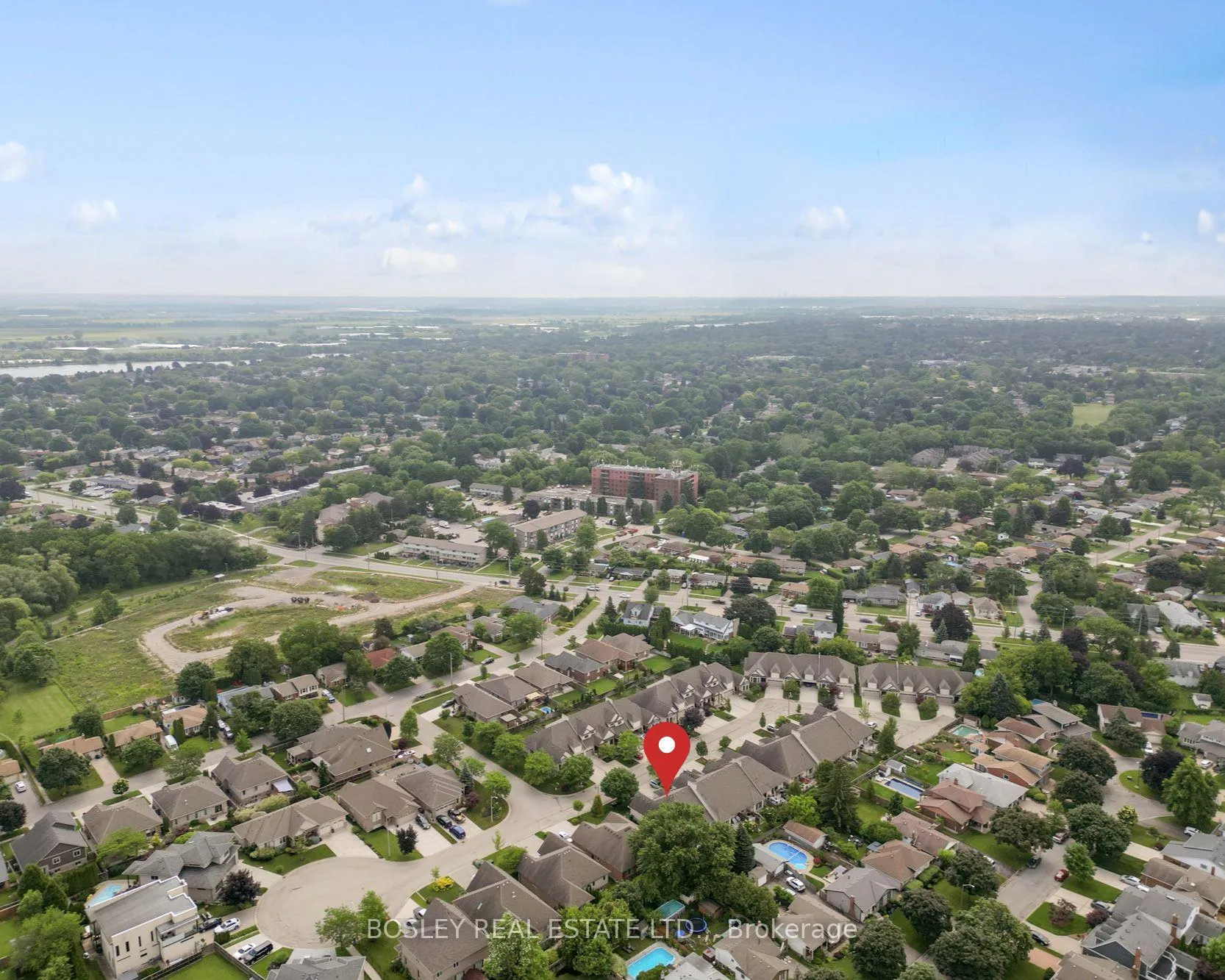 Photo 41 of 1 Emerald Common, St. Catharines, Lakeshore — HOMEH