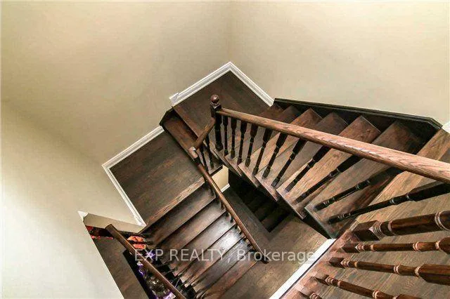 Photo 6 of 108 Hollywood Hill Circle, Vaughan, Vellore Village — HOMEH