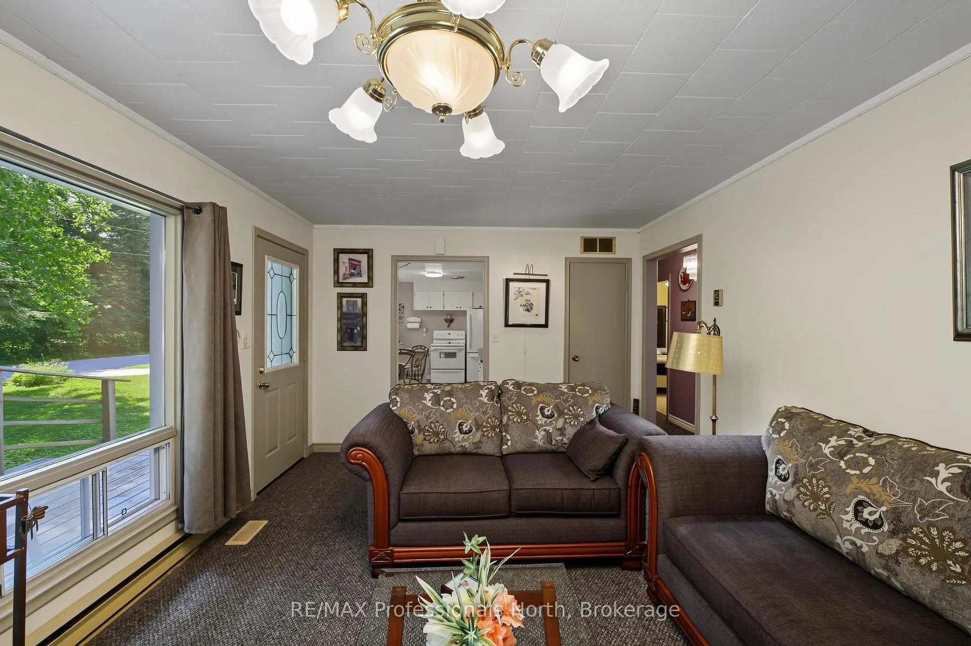 Photo 6 of 5 Stouffer Street, Minden Hills, Minden — HOMEH