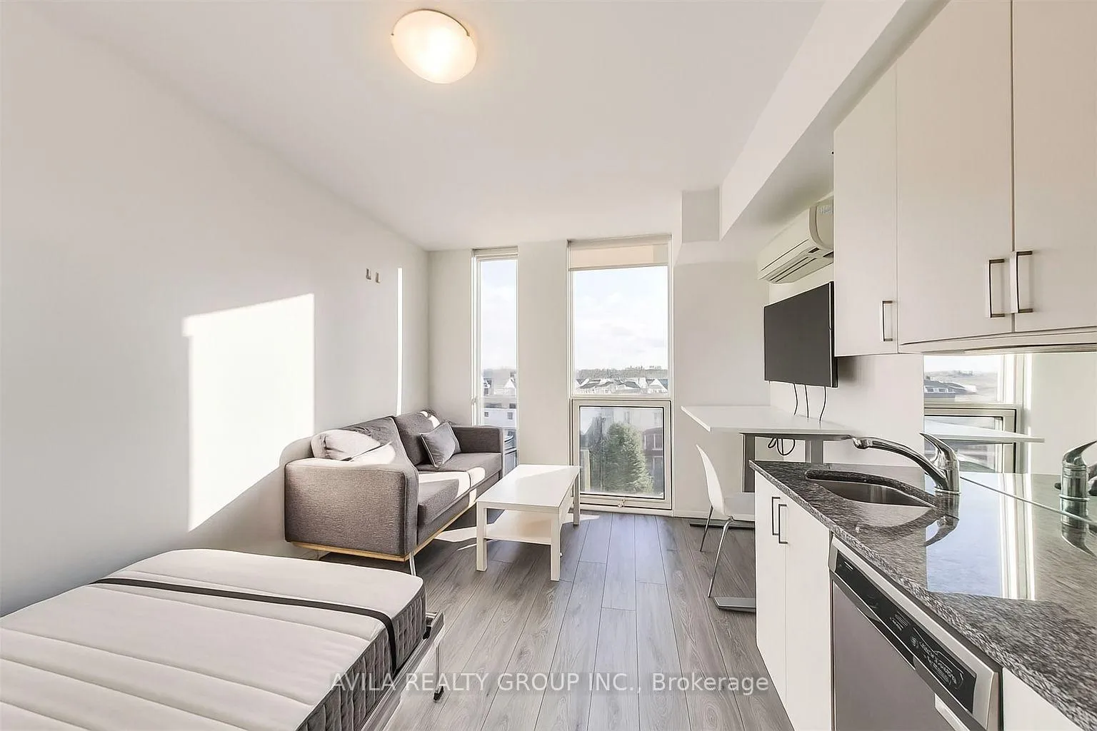 Photo 5 of Unit 615, 1900 Simcoe Street N, Oshawa, Samac — HOMEH