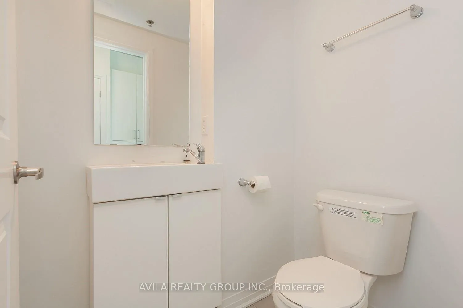 Photo 8 of Unit 615, 1900 Simcoe Street N, Oshawa, Samac — HOMEH