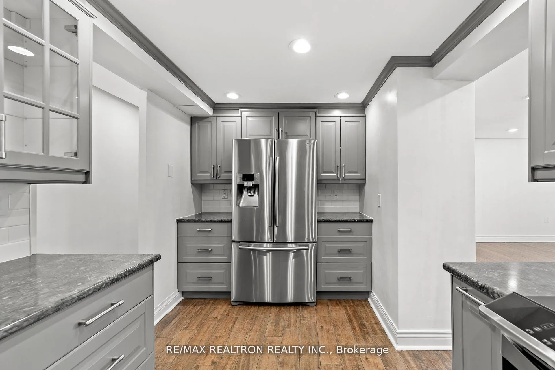 Photo 1 of Unit 702, 130 Neptune Drive, Toronto, Englemount-Lawrence — HOMEH