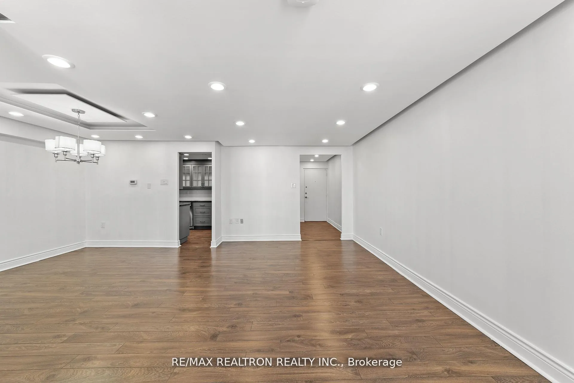 Photo 17 of Unit 702, 130 Neptune Drive, Toronto, Englemount-Lawrence — HOMEH