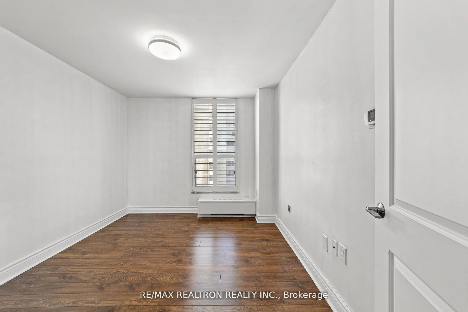 Photo 26 of Unit 702, 130 Neptune Drive, Toronto, Englemount-Lawrence — HOMEH