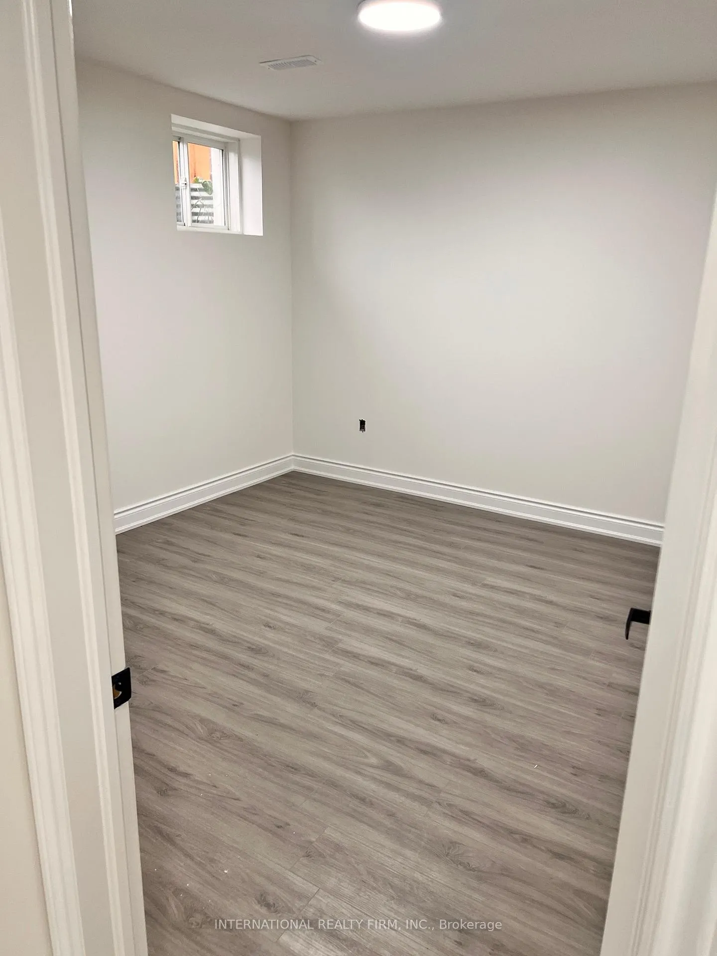 Photo 7 of Unit Basement, 41 Eberly Woods Drive, Caledon, Rural Caledon — HOMEH