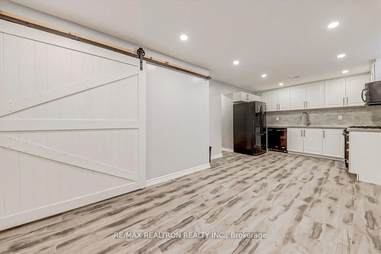 Photo 6 of Unit BSMT, 635 Beckworth Square, Pickering, Amberlea — HOMEH