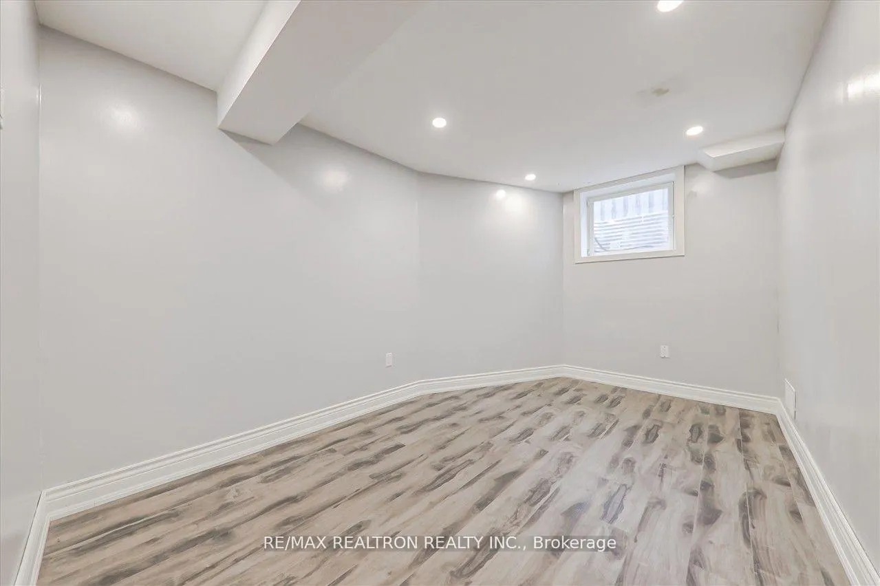 Photo 13 of Unit BSMT, 635 Beckworth Square, Pickering, Amberlea — HOMEH