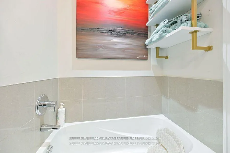 Photo 12 of Unit 616, 29 Queens Quay E, Toronto, Waterfront Communities — HOMEH