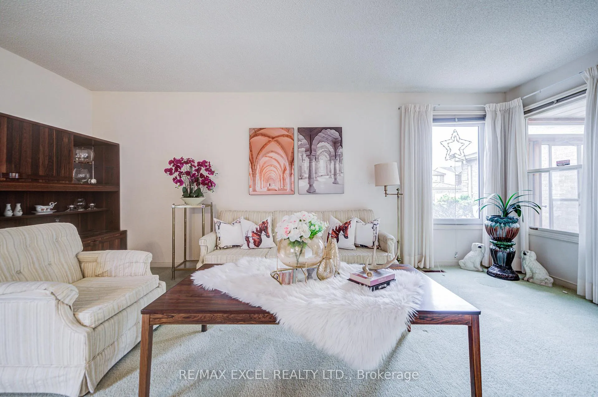 Photo 8 of 74 Holmbush Crescent, Scarborough, Steeles — HOMEH