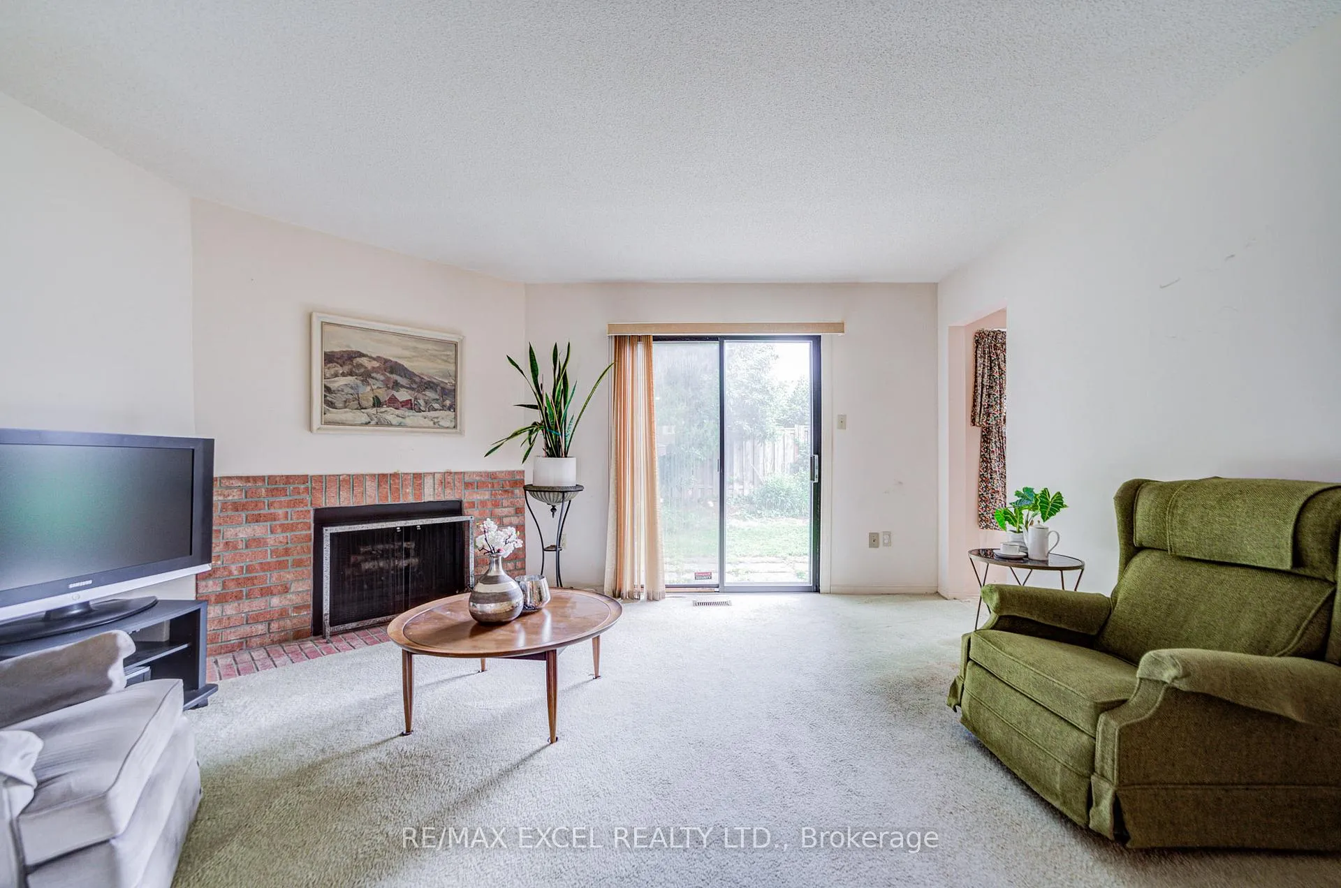 Photo 18 of 74 Holmbush Crescent, Scarborough, Steeles — HOMEH