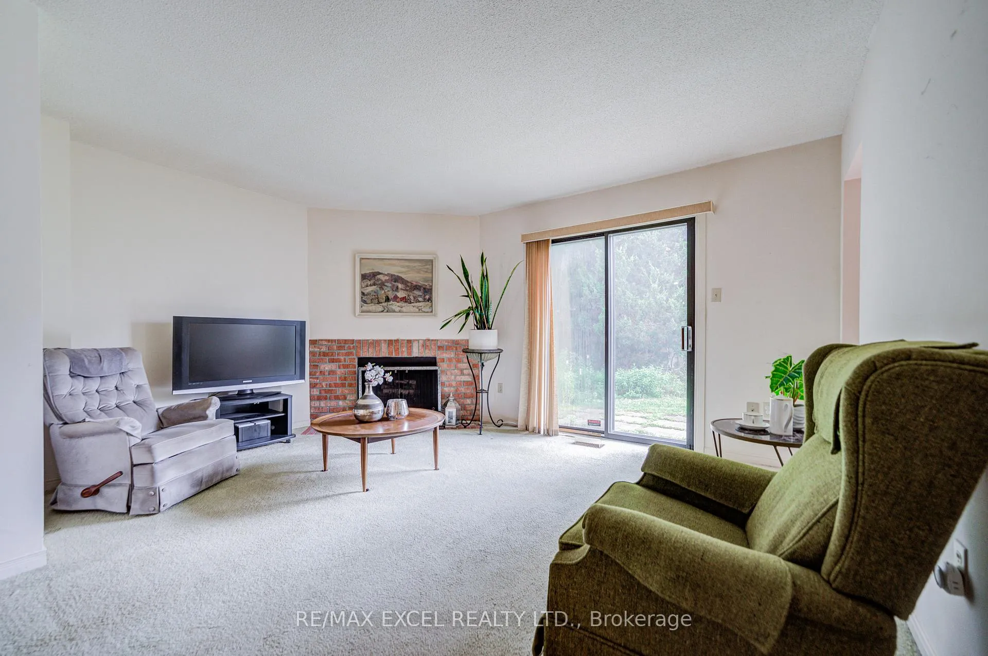 Photo 19 of 74 Holmbush Crescent, Scarborough, Steeles — HOMEH