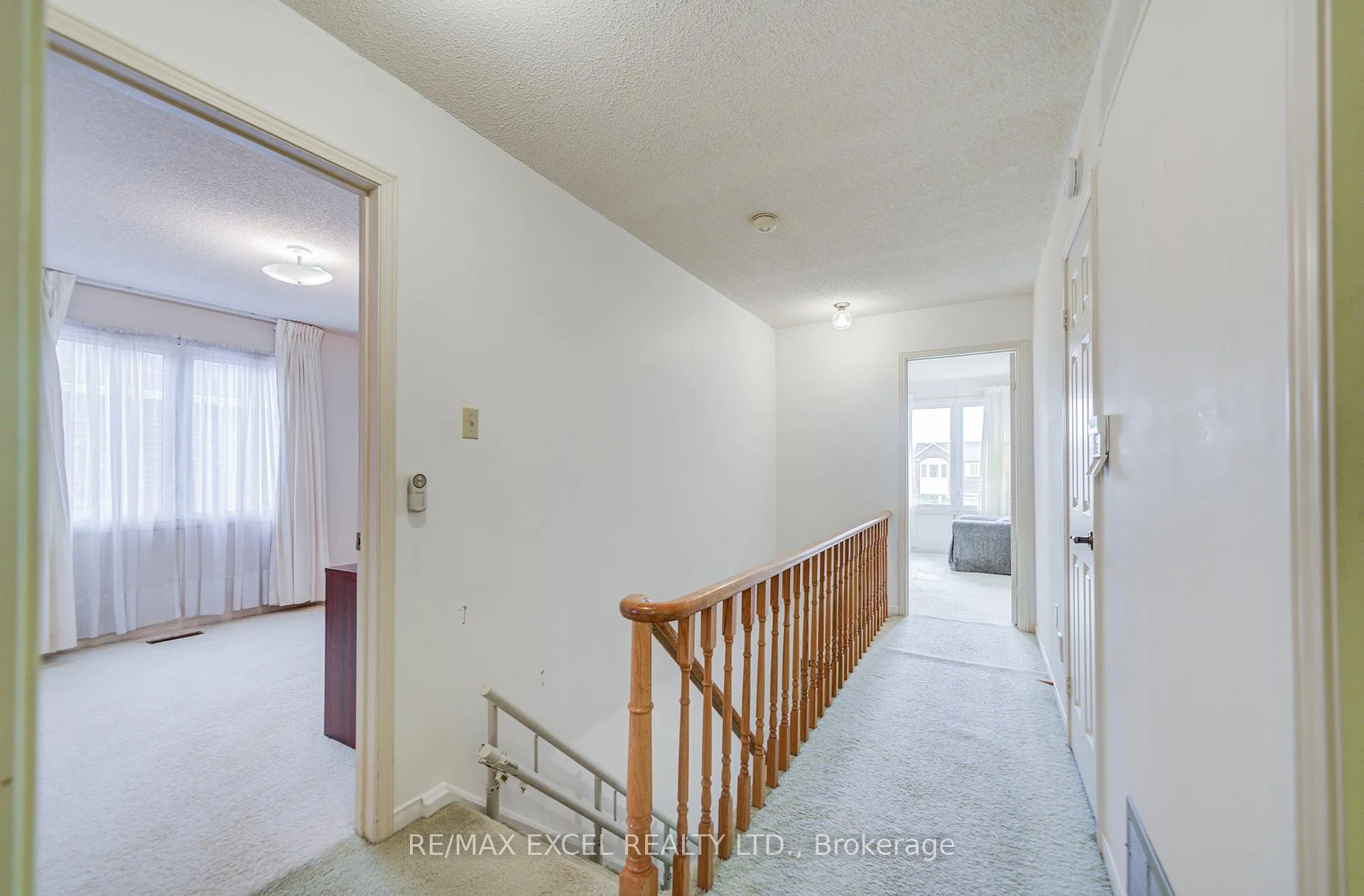 Photo 31 of 74 Holmbush Crescent, Scarborough, Steeles — HOMEH