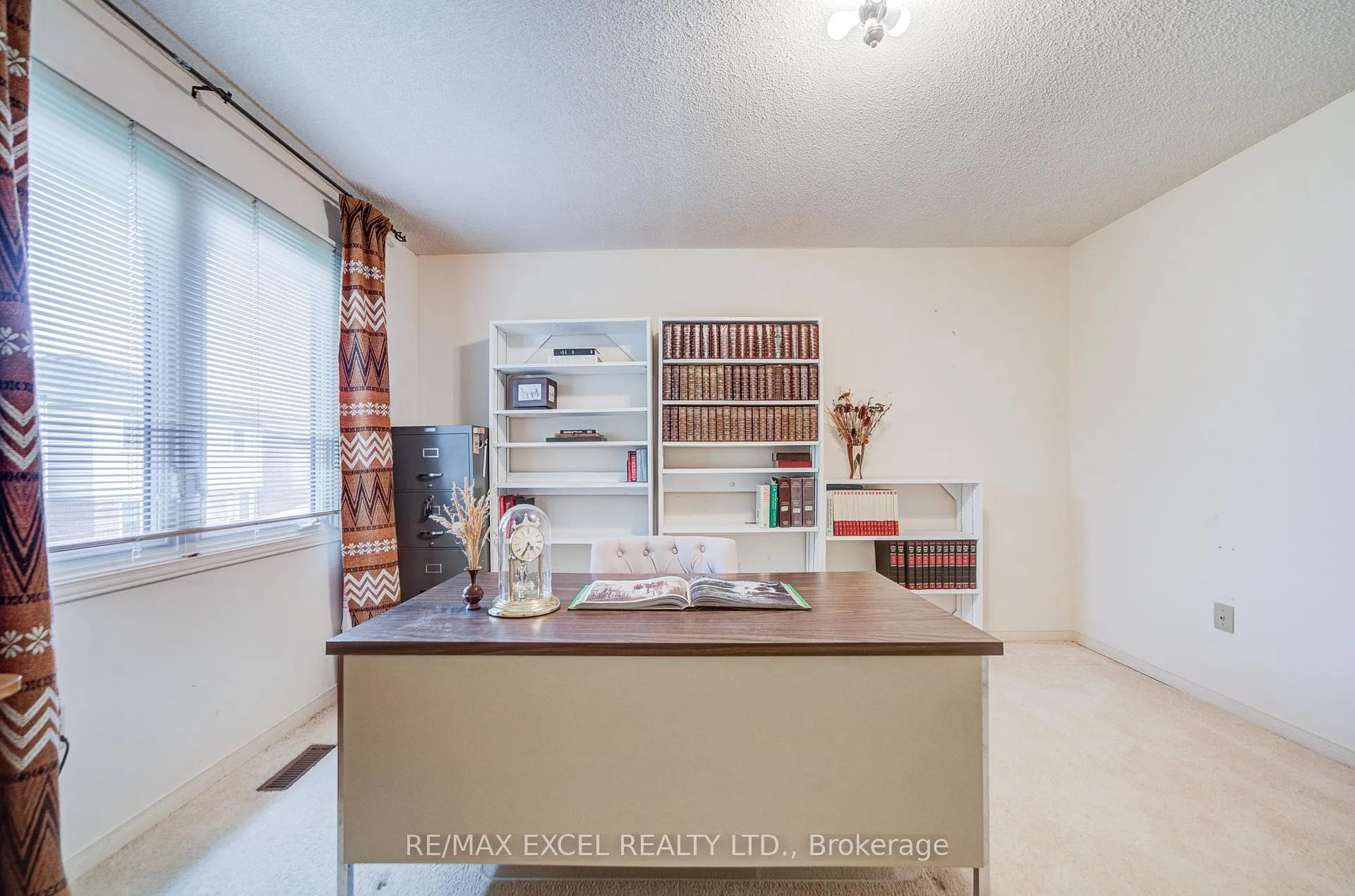 Photo 36 of 74 Holmbush Crescent, Scarborough, Steeles — HOMEH