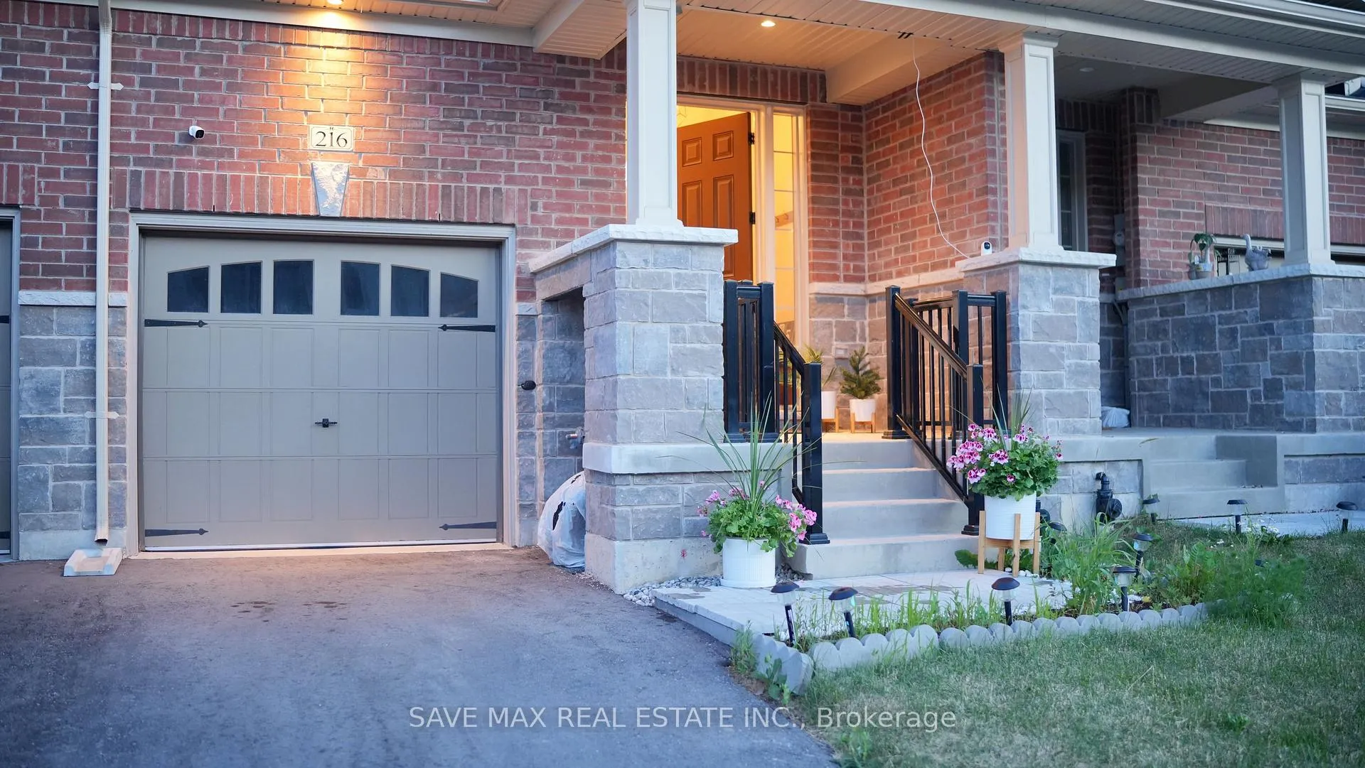 Photo 4 of 216 Broadacre Drive, Kitchener, Pioneer Park/Doon/Wyldwoods — HOMEH