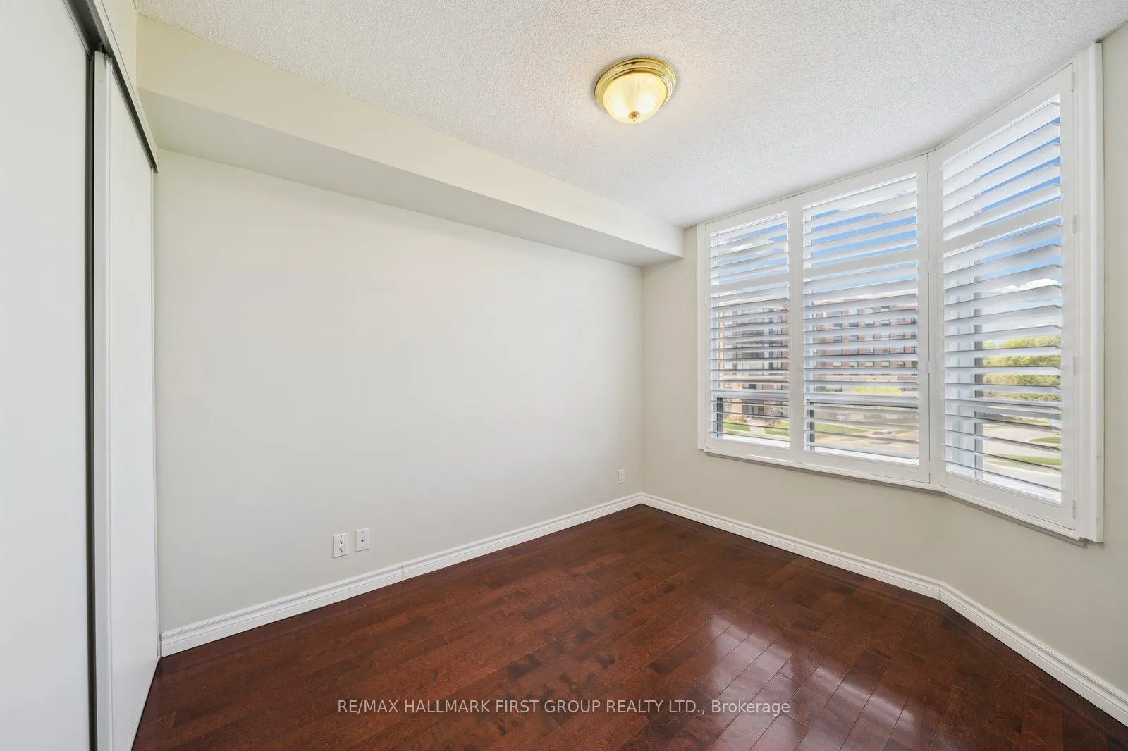 Photo 22 of Unit 304, 1000 The Esplanade N, Pickering, Town Centre — HOMEH