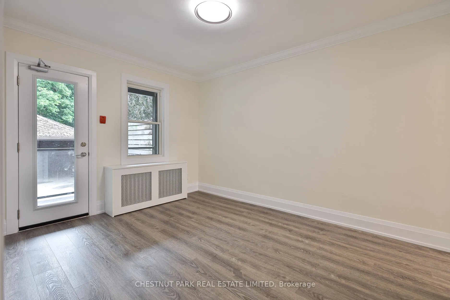 Photo 20 of Unit Main, 4 Oriole Crescent, Toronto, Yonge-St. Clair — HOMEH