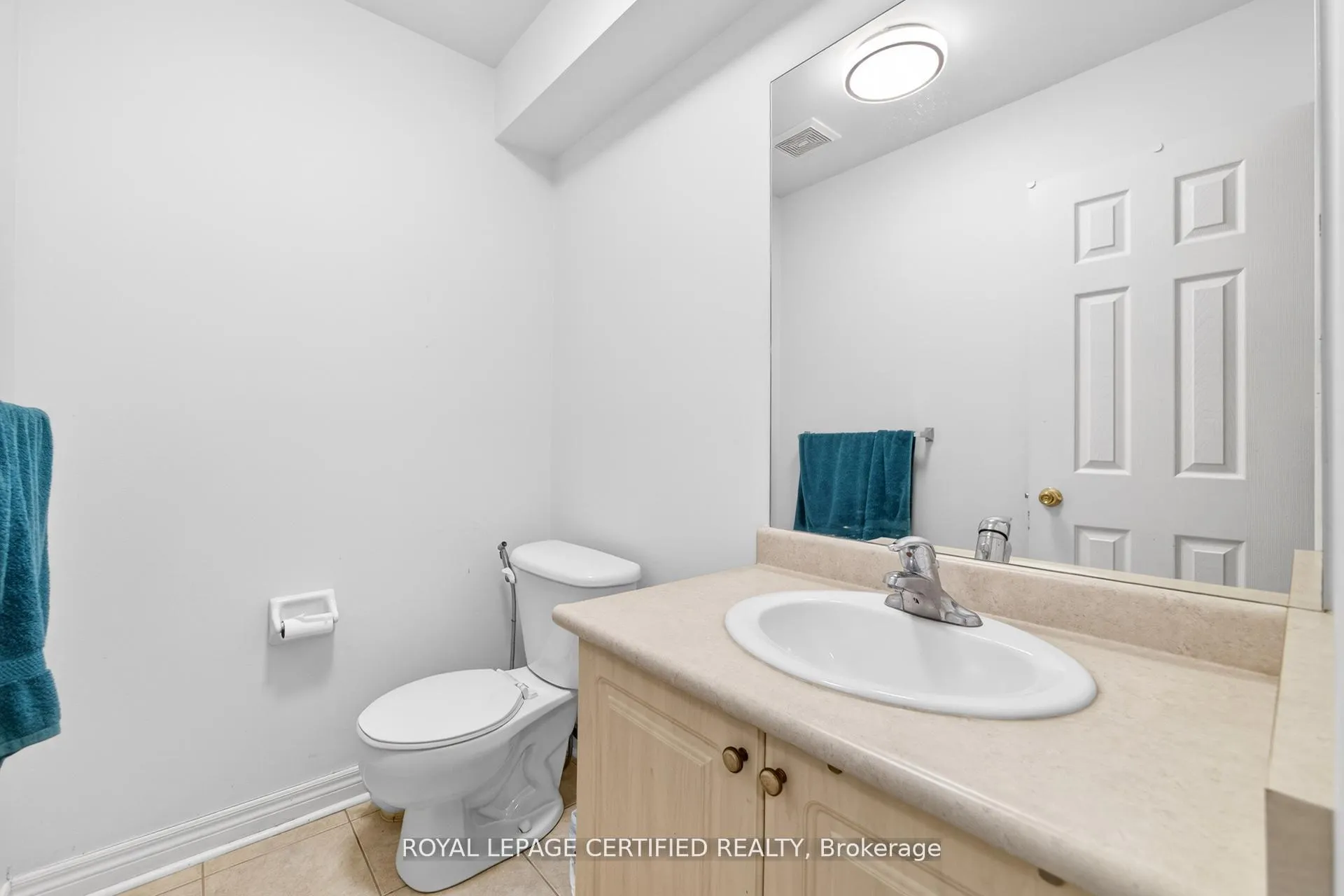 Photo 7 of 32 Wildsky Road, Brampton, Fletcher's Creek South — HOMEH