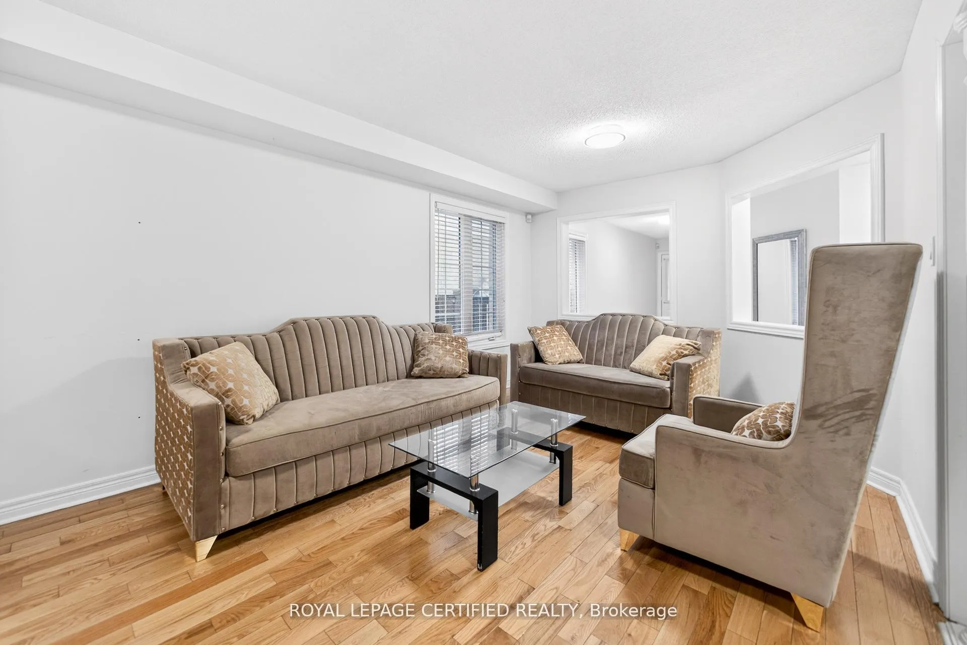 Photo 8 of 32 Wildsky Road, Brampton, Fletcher's Creek South — HOMEH