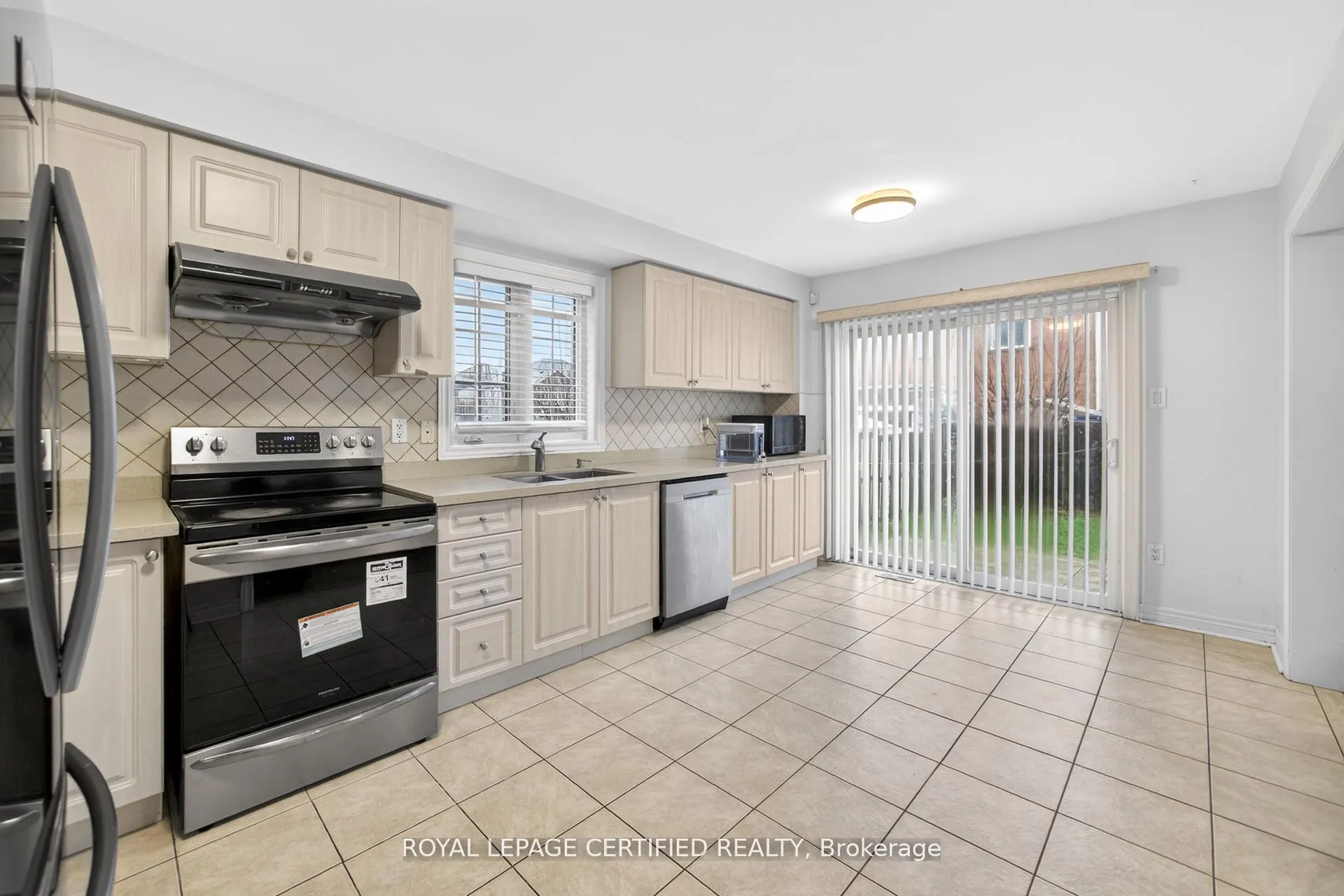 Photo 16 of 32 Wildsky Road, Brampton, Fletcher's Creek South — HOMEH