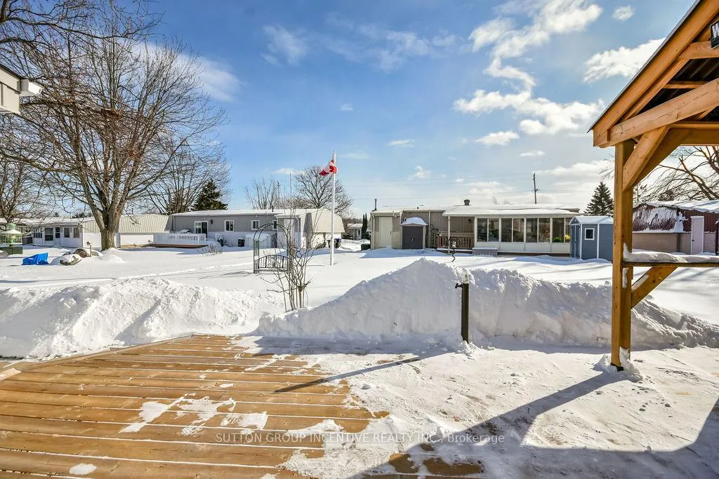 Photo 42 of 7 Gander Cove, Innisfil, Rural Innisfil — HOMEH